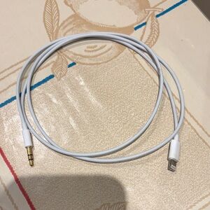 White Audio Cable for Cell Phones
